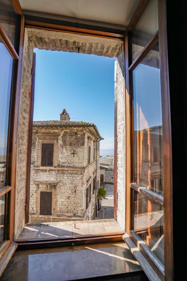 Ogni Finestra E Un Quadro - Appartamento Ad أسيسي المظهر الخارجي الصورة